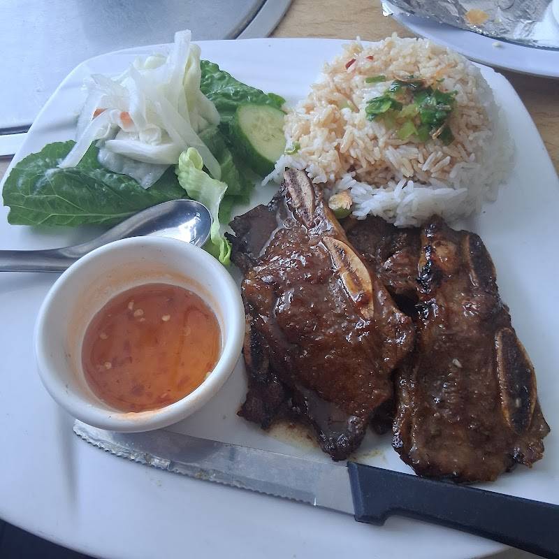 Mike's Café